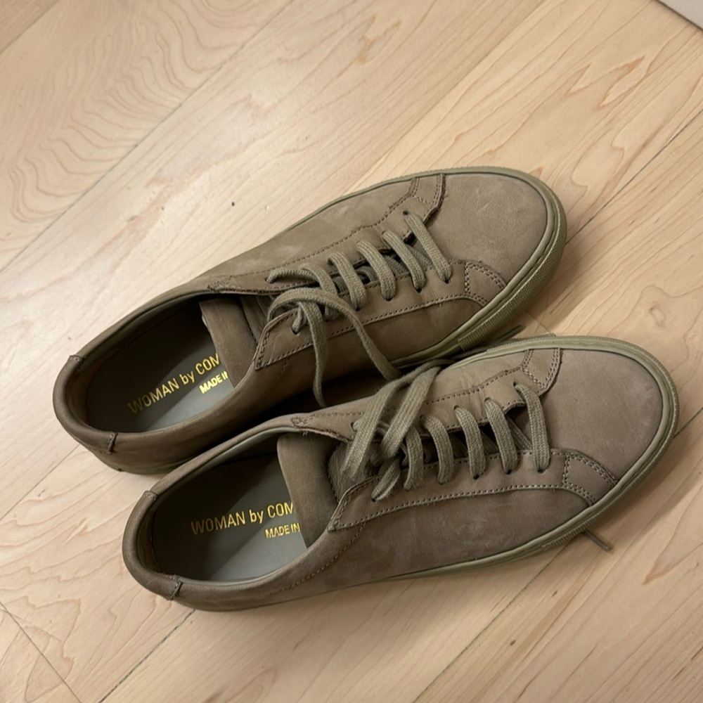 Common Projects Achilles Sneakers